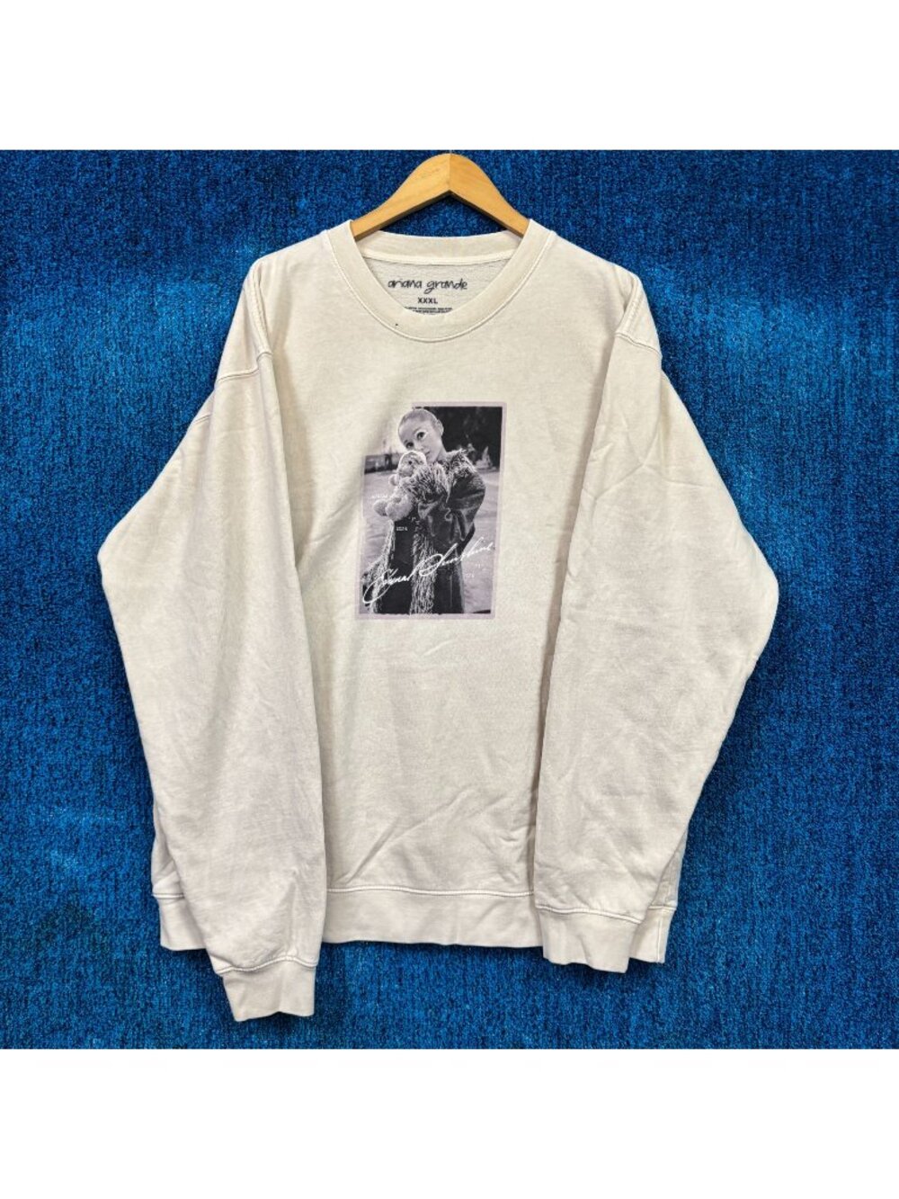 Ariana Grande Bunny Tour Beige Crewneck Sweater Size XXXL